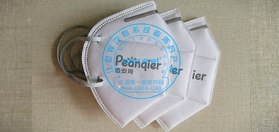 抖圈口罩喷码机，，，知足口罩厂高效快捷喷印